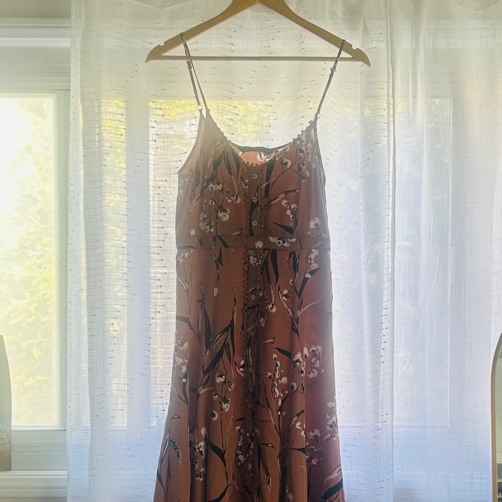 Knot Sisters Spring Pink Midi Dress